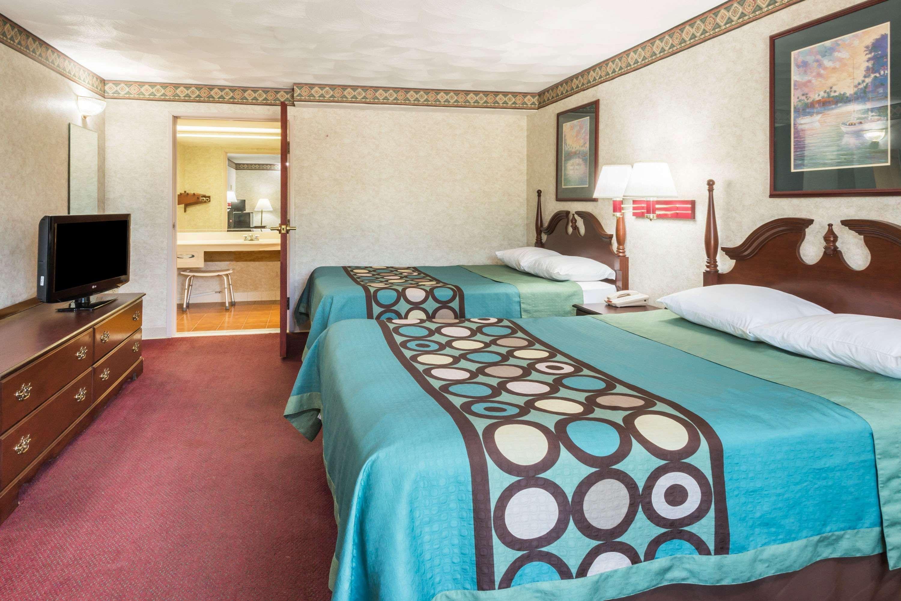 Super 8 By Wyndham West Greenwich/Providence Luaran gambar